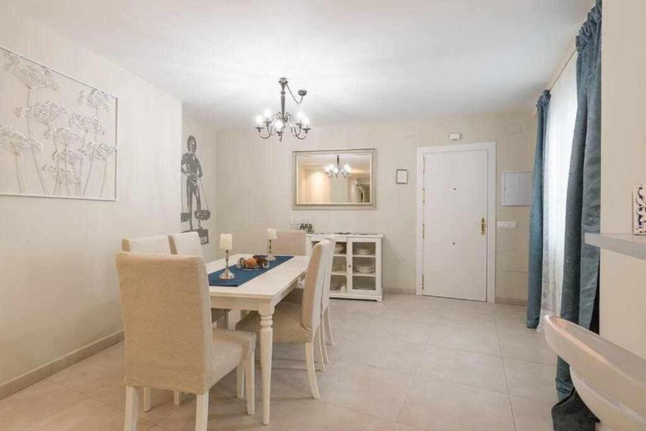 Apartamento Premium junto a Catedral Málaga Exterior foto