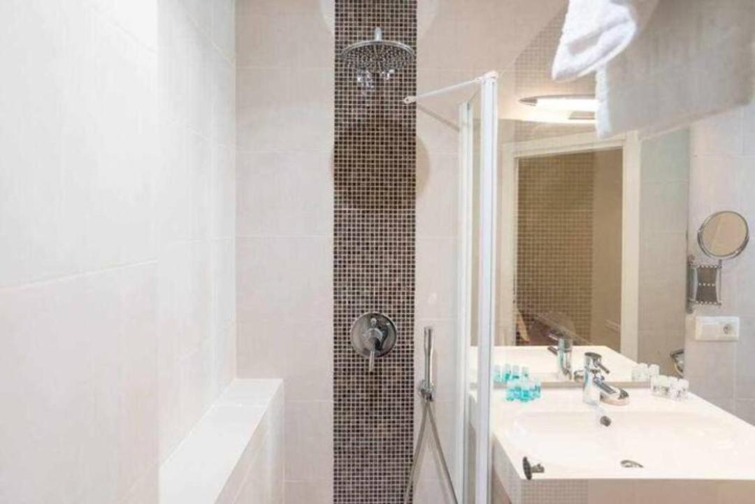 Apartamento Premium junto a Catedral Málaga Exterior foto