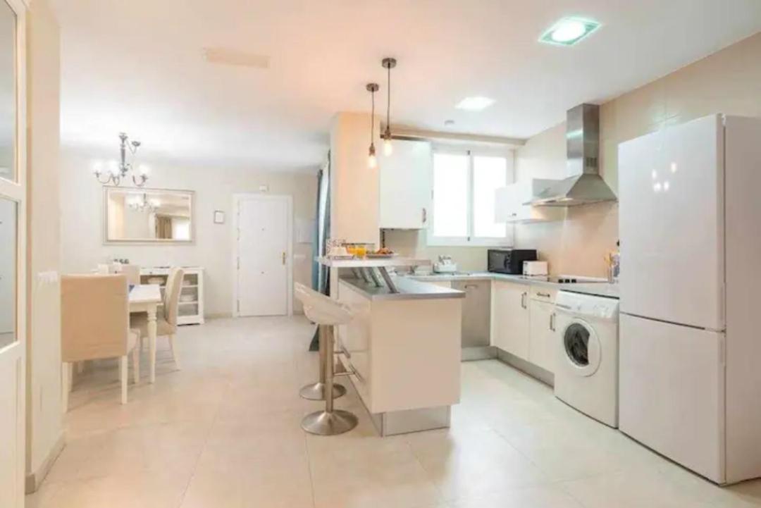 Apartamento Premium junto a Catedral Málaga Exterior foto