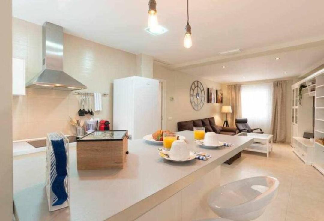 Apartamento Premium junto a Catedral Málaga Exterior foto